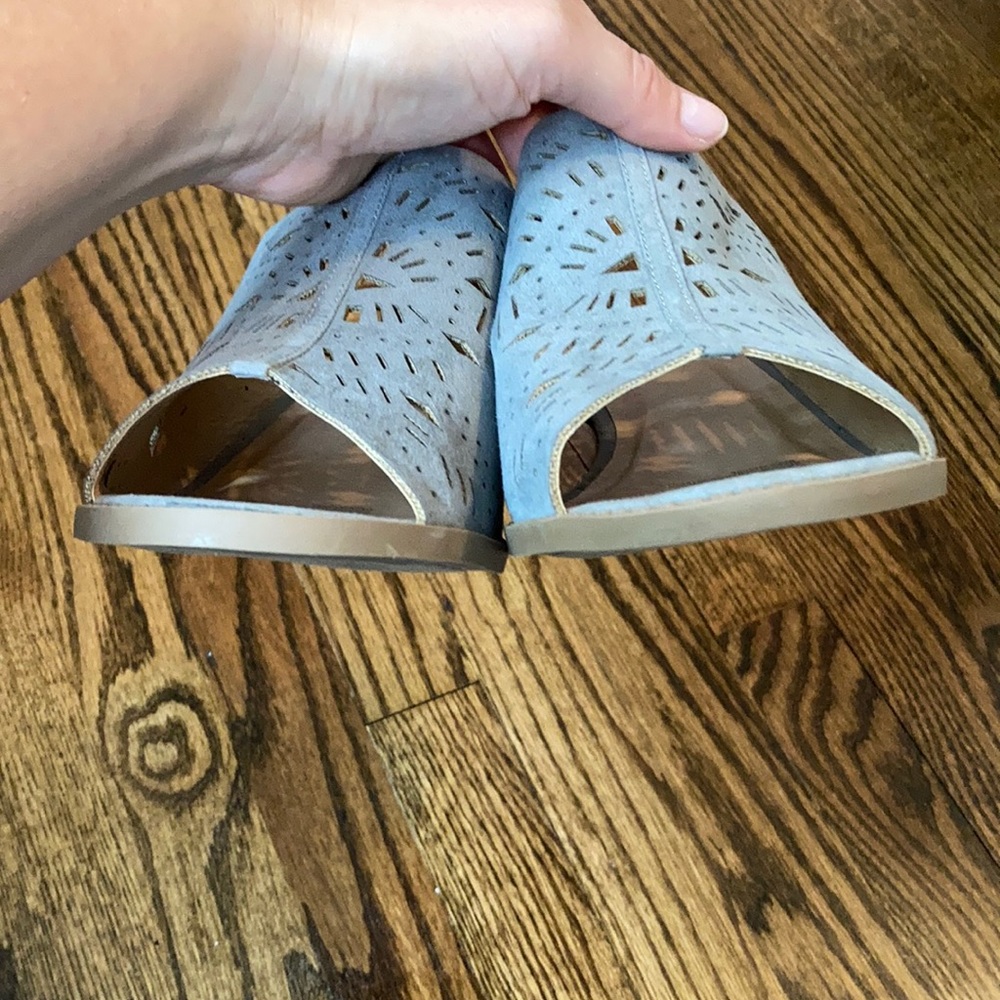 Cloudwalkers Penny Perforated Slides Gray 9W - Picture 7 of 11